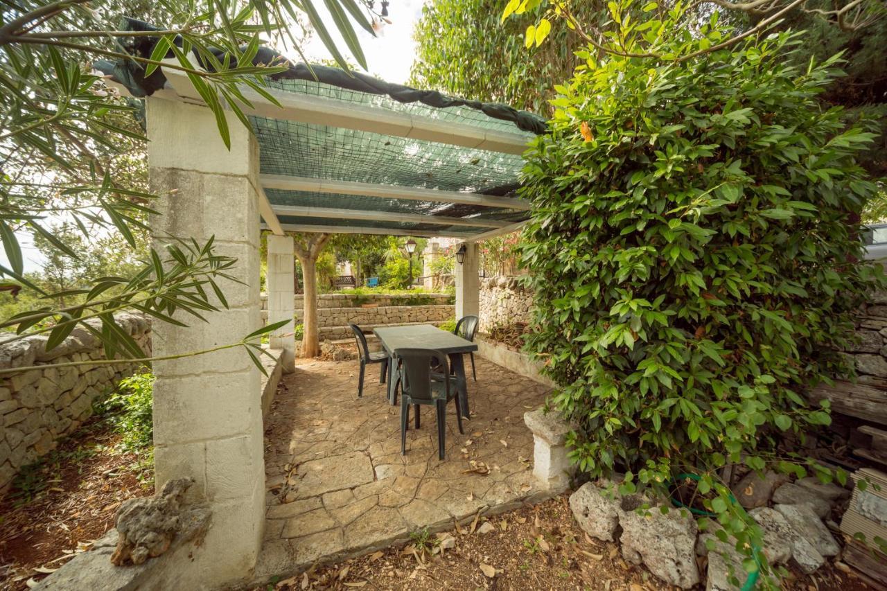 Trulli Girasoli E Viole Cocolicchio المظهر الخارجي الصورة