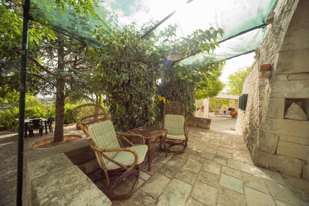 Trulli Girasoli E Viole Cocolicchio المظهر الخارجي الصورة