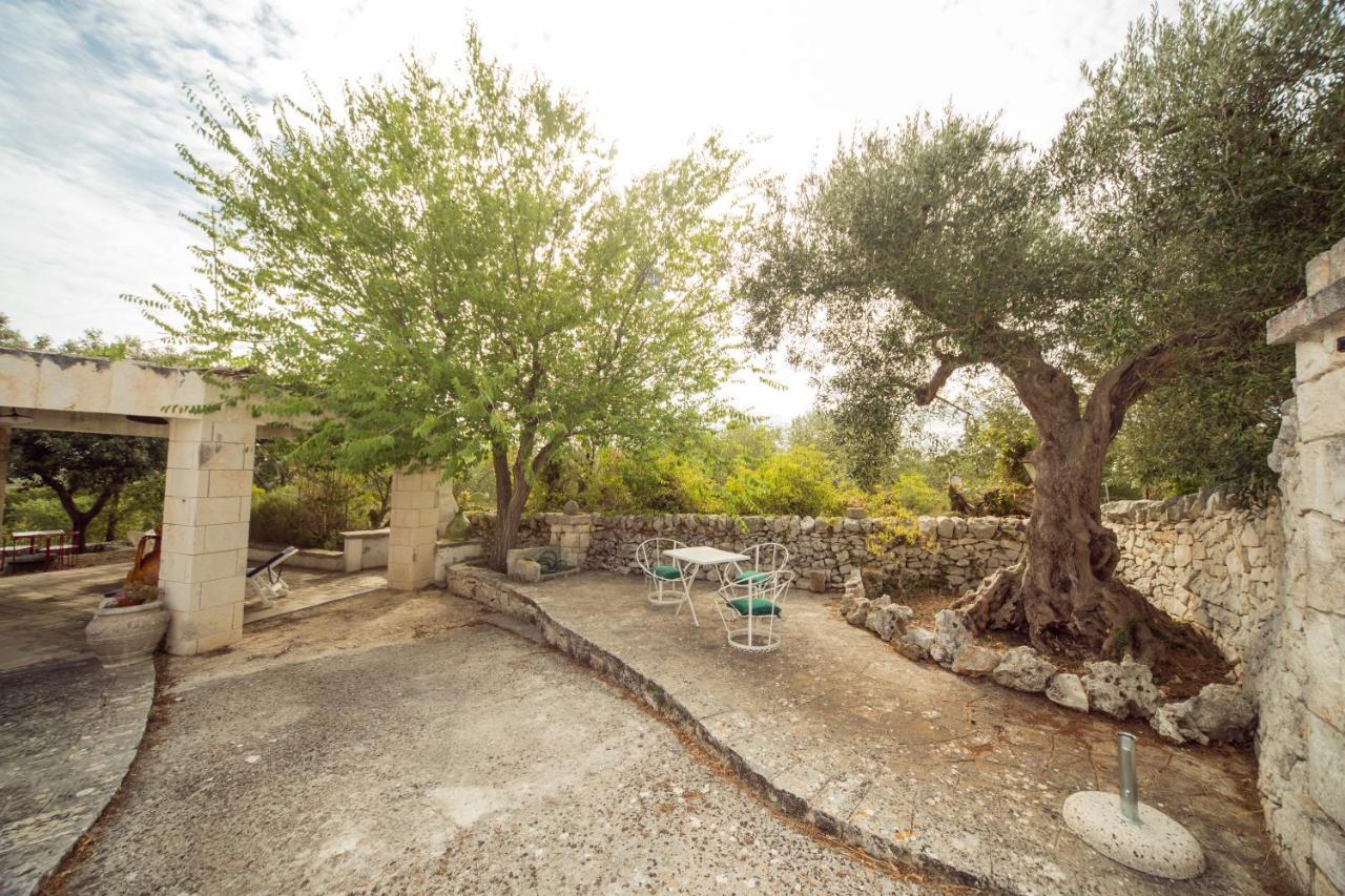 Trulli Girasoli E Viole Cocolicchio المظهر الخارجي الصورة