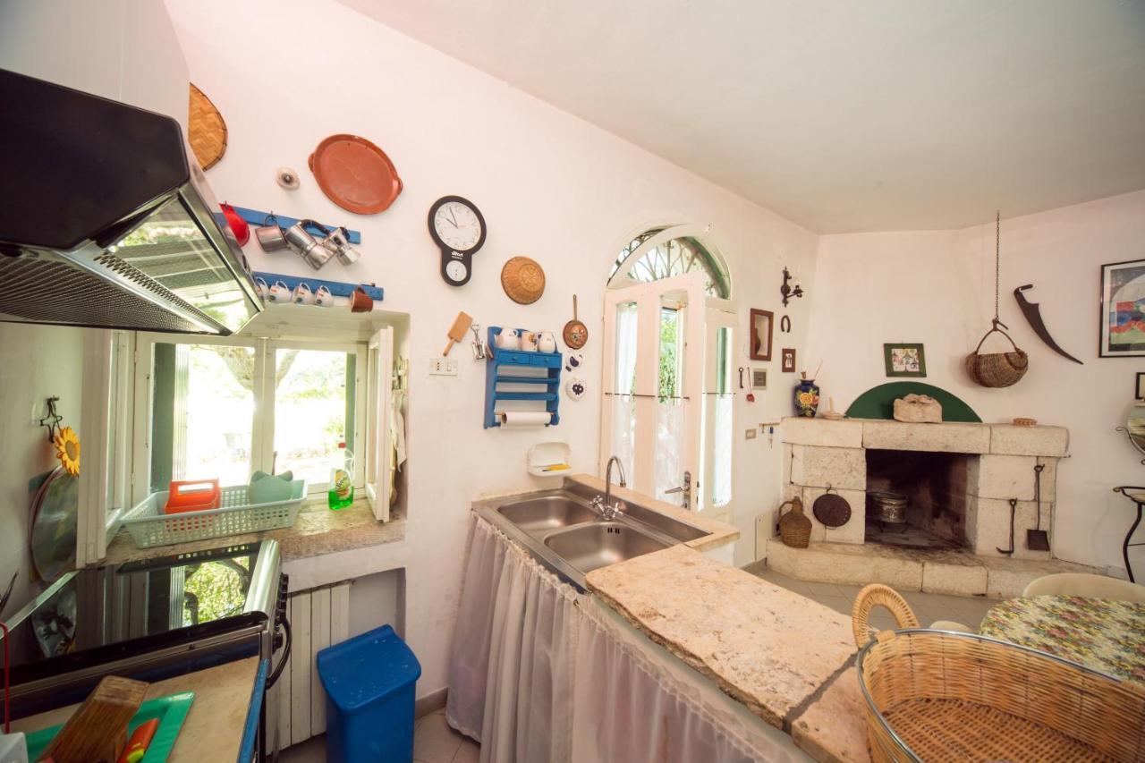 Trulli Girasoli E Viole Cocolicchio المظهر الخارجي الصورة