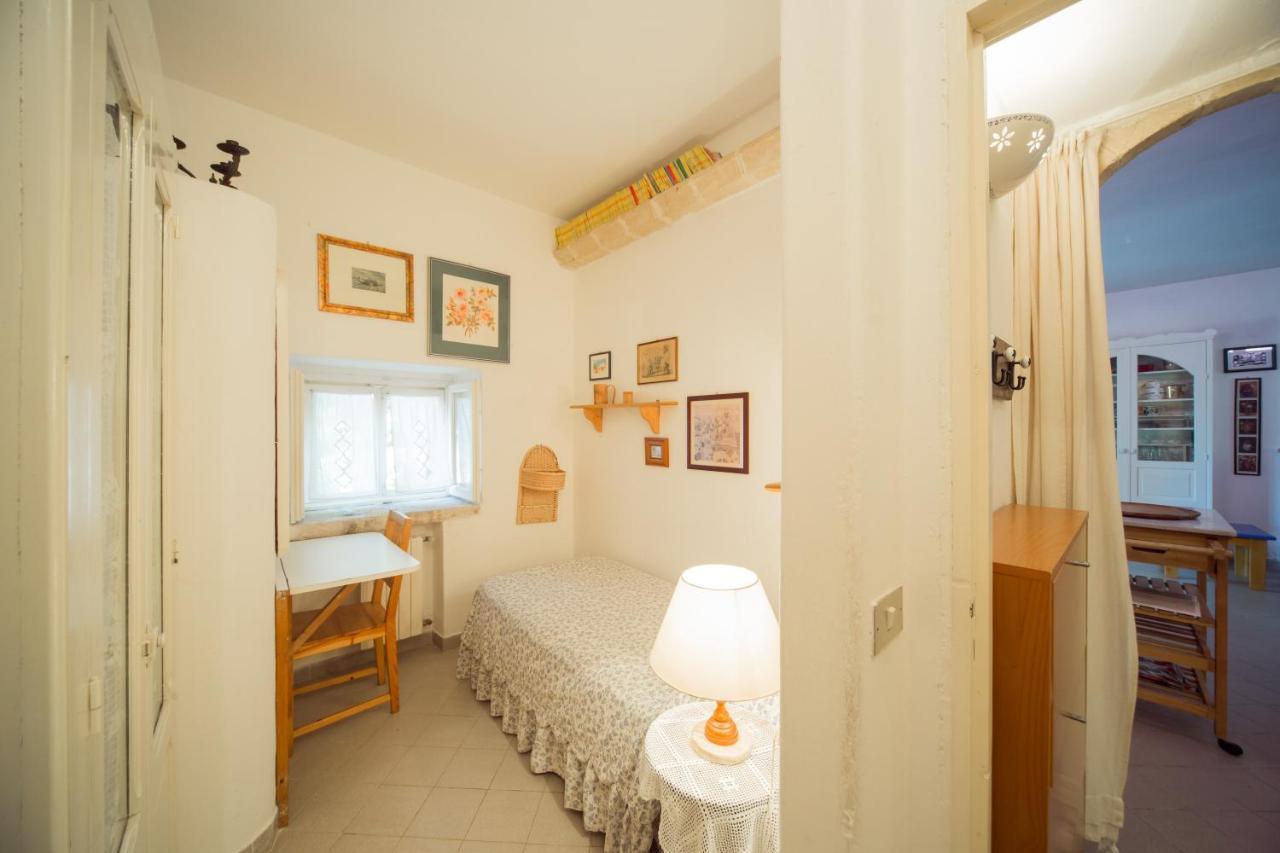 Trulli Girasoli E Viole Cocolicchio المظهر الخارجي الصورة