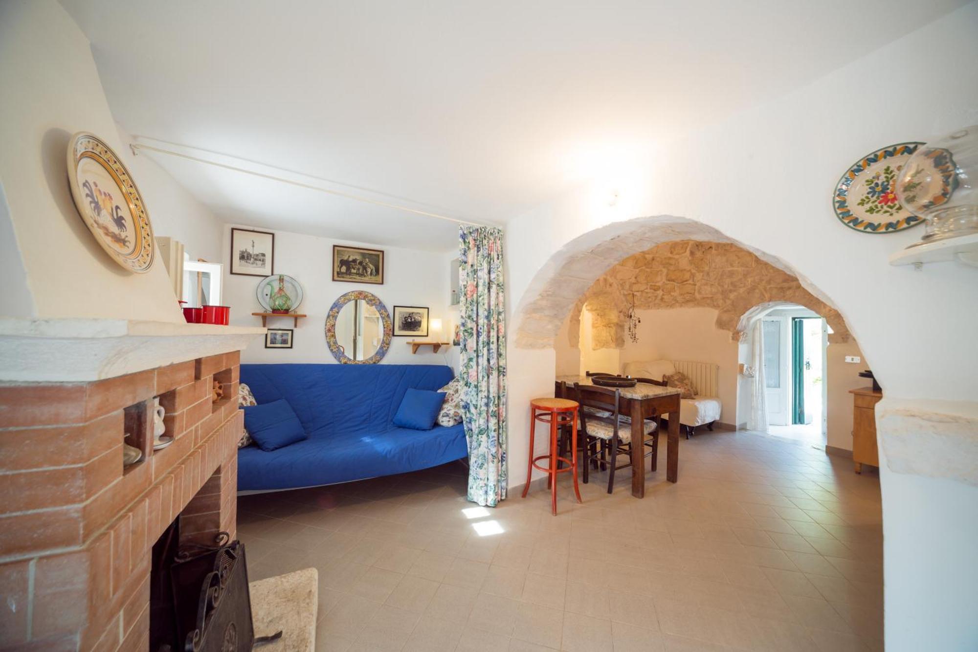 Trulli Girasoli E Viole Cocolicchio الغرفة الصورة